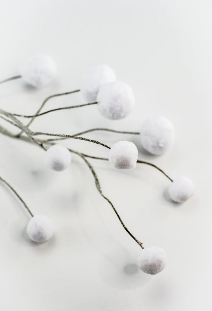 Winter Snow ball spray - white - Greenery MarketPicks63723