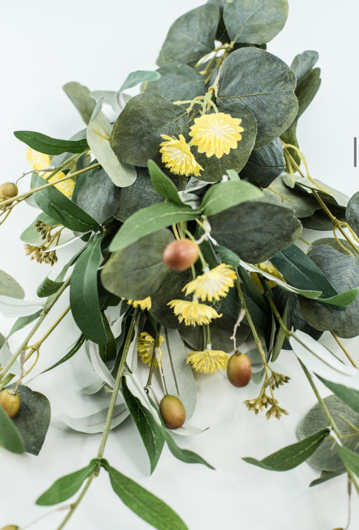 Yellow Mixed eucalyptus and flower bundle - Greenery Market83534 - yel