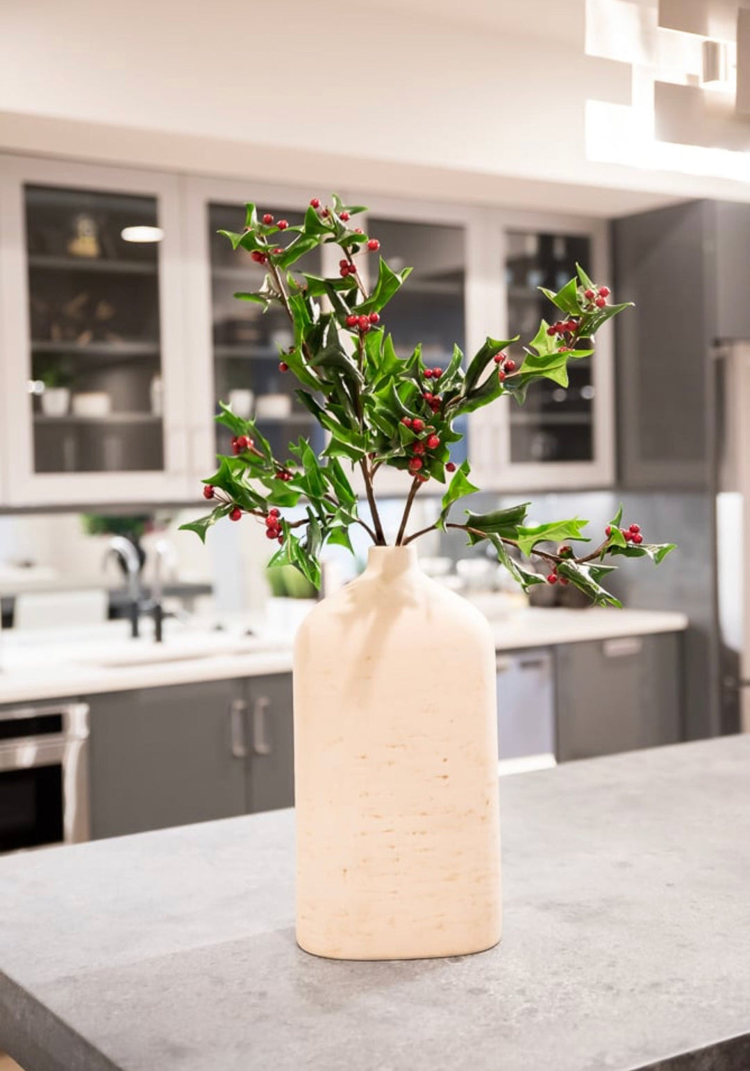 Artificial holly and red berries spray - Greenery Marketgreenery2825147GR