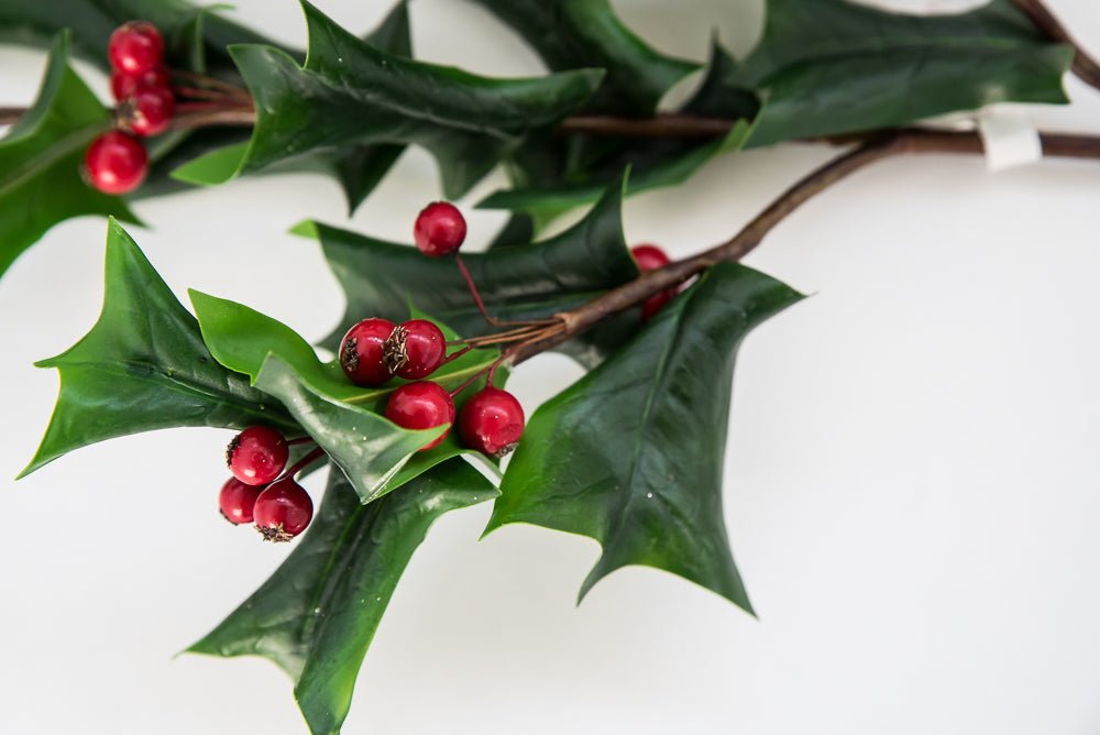 Artificial holly and red berries spray - Greenery Marketgreenery2825147GR