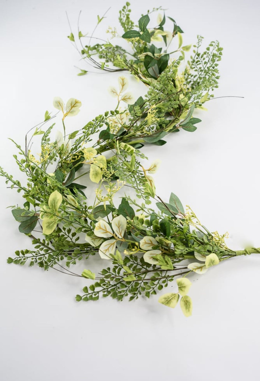 Artificial mixed greenery and twigs garland 5 ft - Greenery Market63056ga5