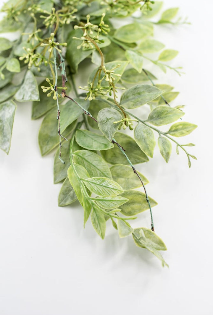 Artificial, seeding Mt Laurel spray - Greenery MarketFL2512 - GC