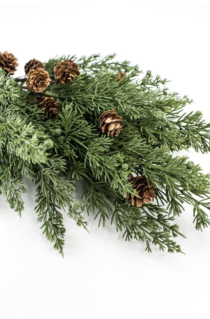 Cedar pine bush with cones - Greenery Marketgreenery84823BU19