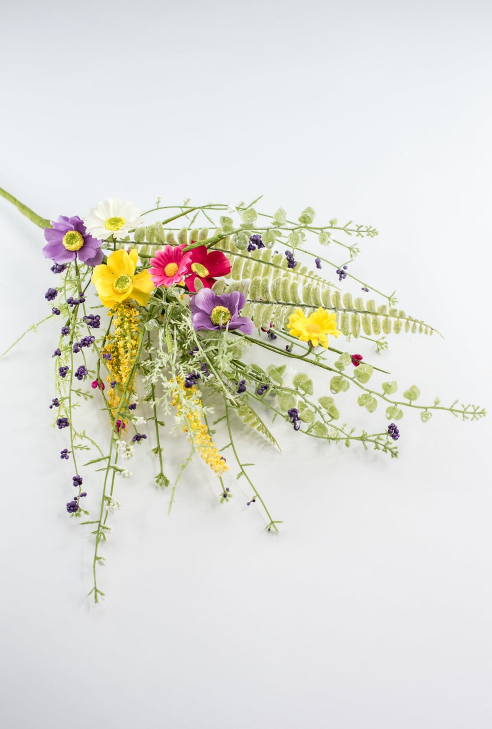 Daisy and poppy mixed spray - Greenery Market40199