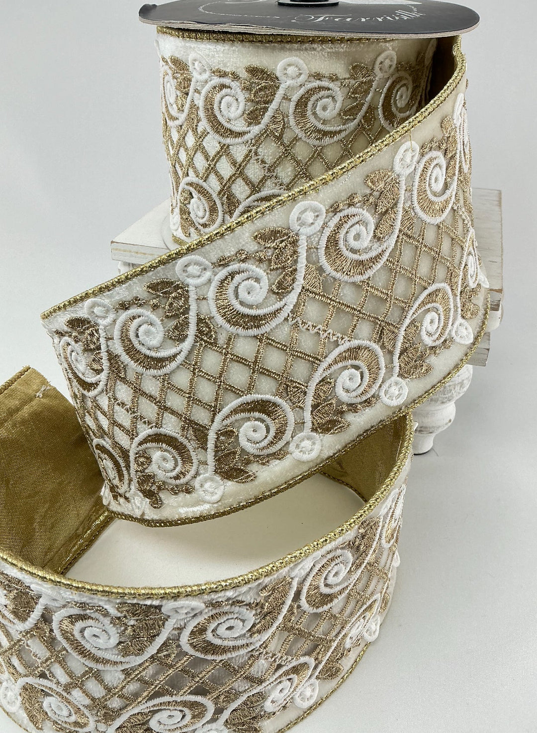 Farrisilk ivory velvet w/ gold lattice ribbon - 4” - Greenery Marketwired ribbonRK680 - 62