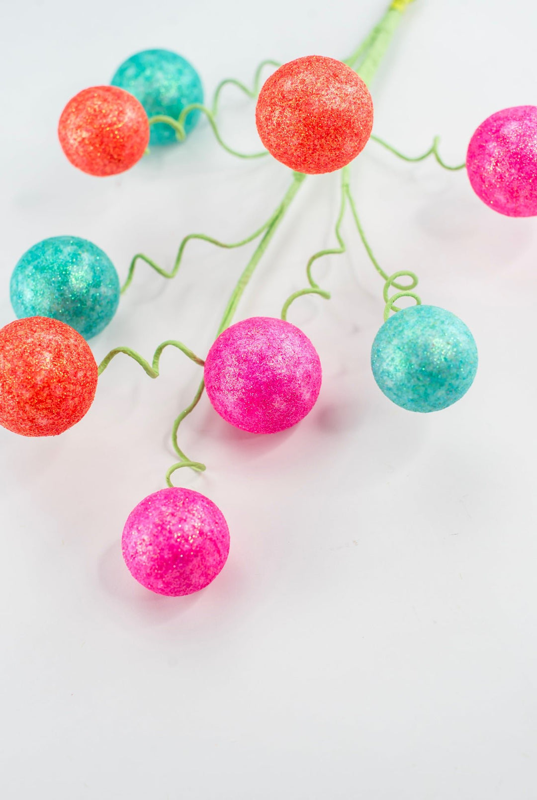 Glitter Ball Pick - Greenery Market63649BTCOAQ