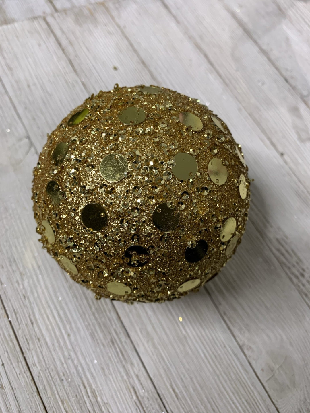 Gold sequined ball ornaments - Greenery MarketOrnaments24979