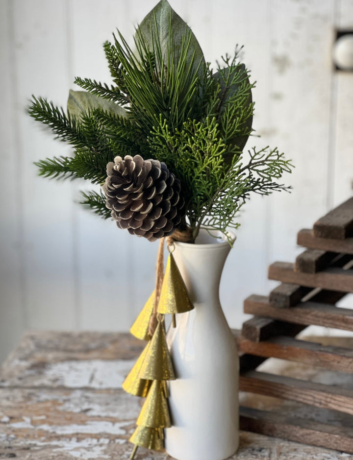Golden Hanging Bells - Greenery MarketSeasonal & Holiday DecorationsXGJ4613