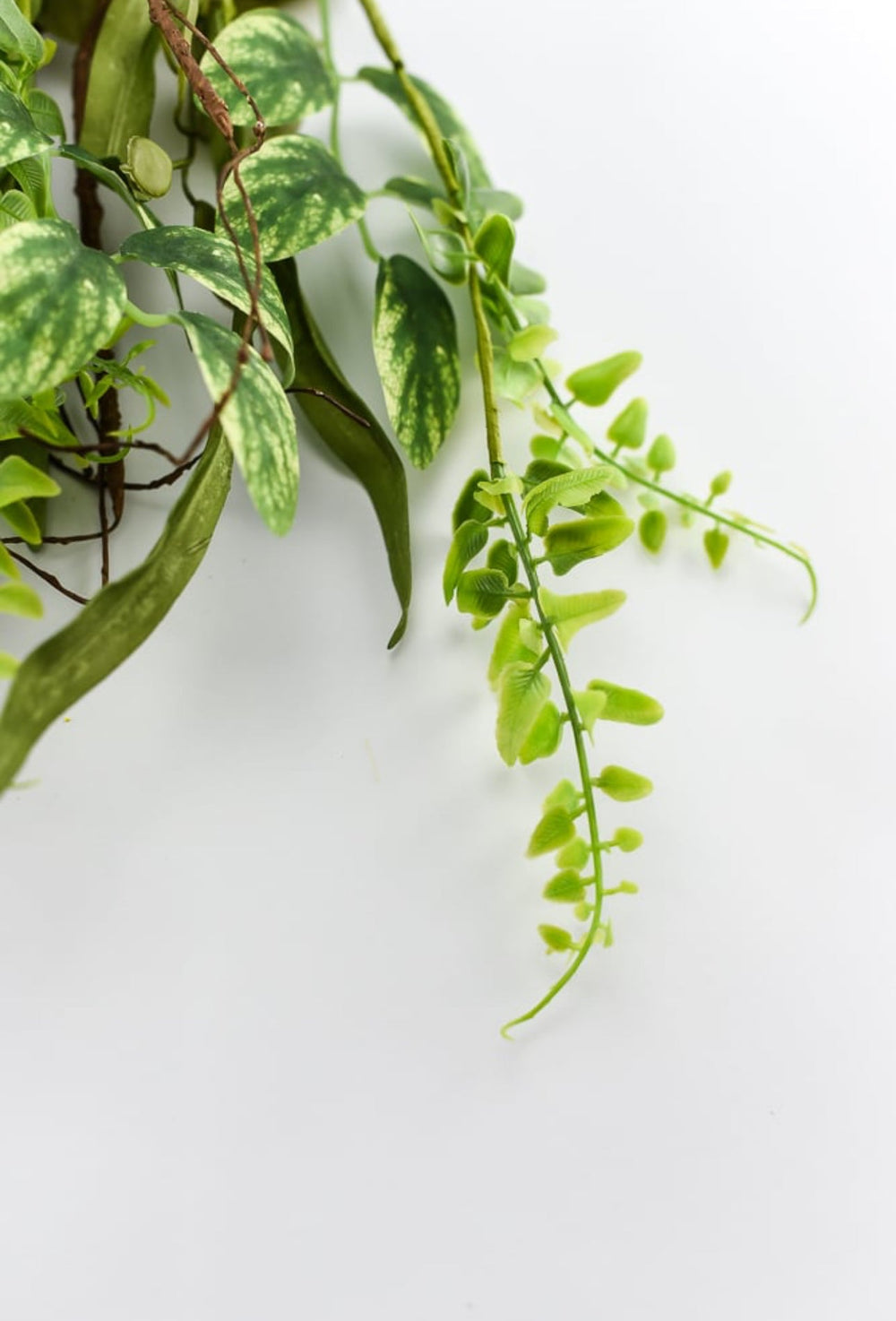 Green, artificial leaf spray - Greenery MarketArtificial Flora64028