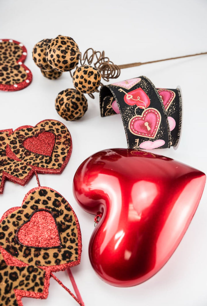 leopard heart Valentines spray - Greenery MarketPicks62898cheeta