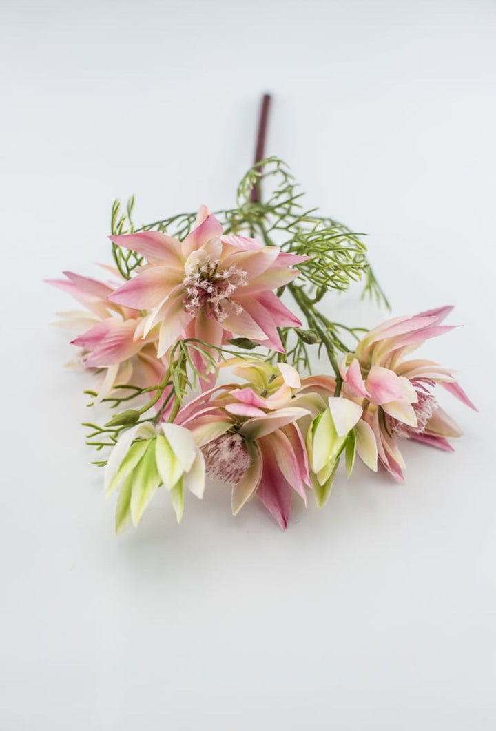 Love in the mist spray - pink - Greenery Marketartificial flowers27457