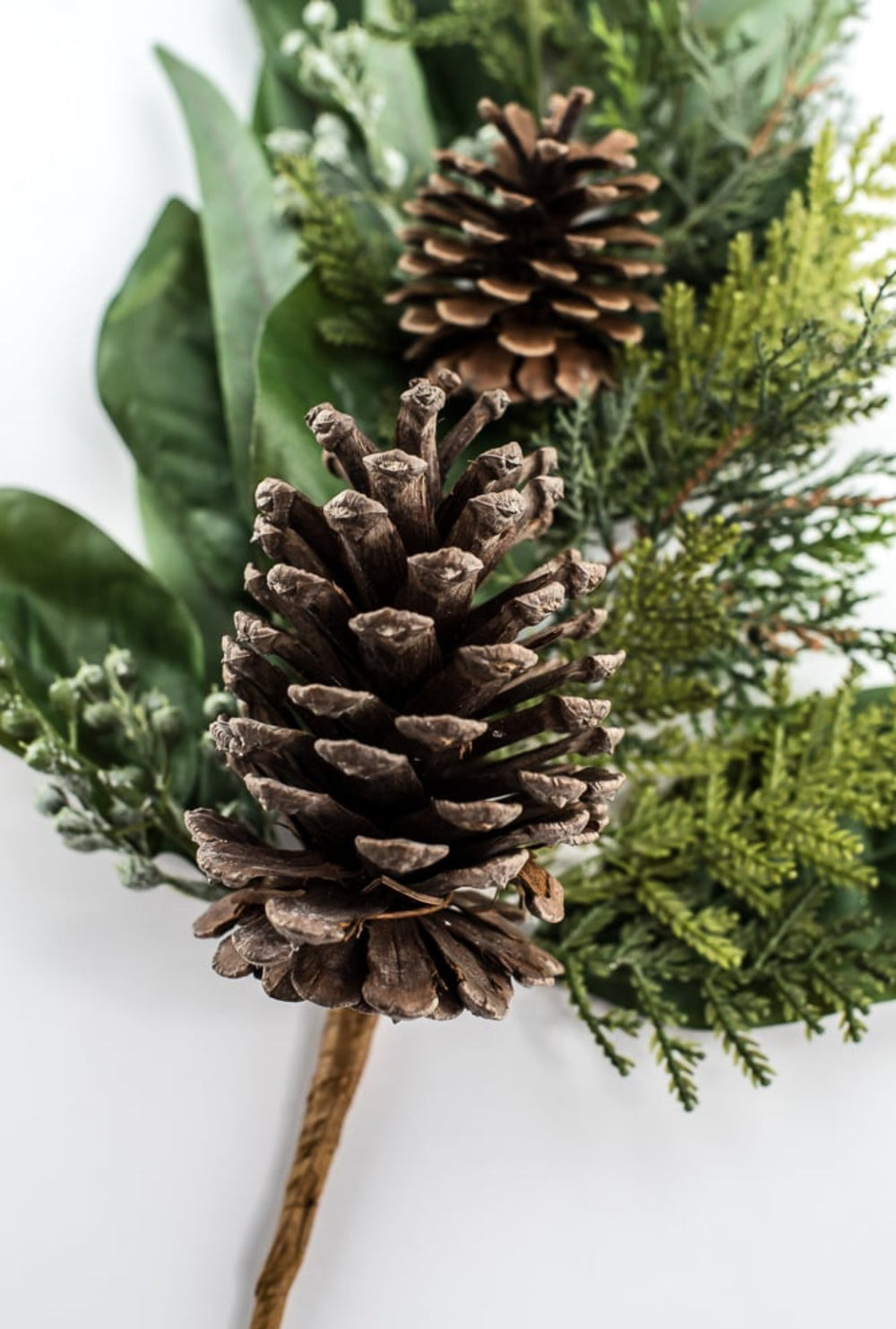 Magnolia leaf and mixed greenery spray - Greenery MarketArtificial FloraXVP7176