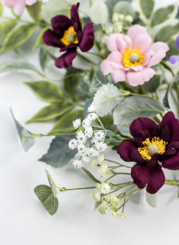 Mixed daisy flower spray - lavender - Greenery Market65071