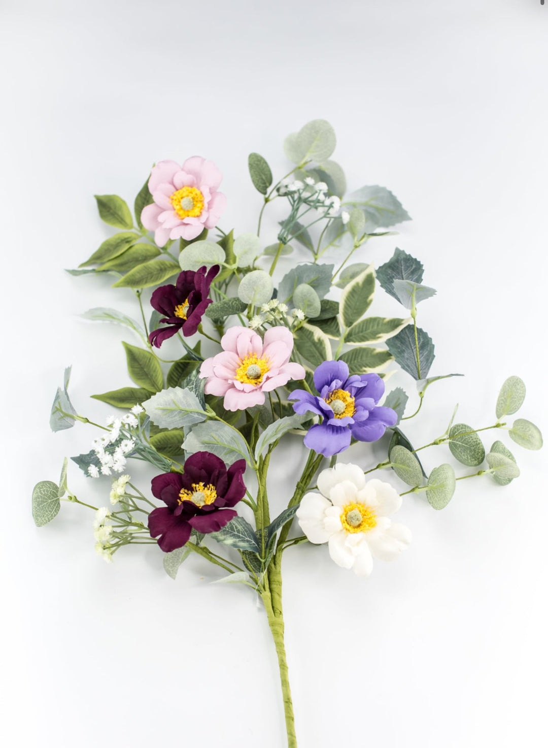Mixed daisy flower spray - lavender - Greenery Market65071