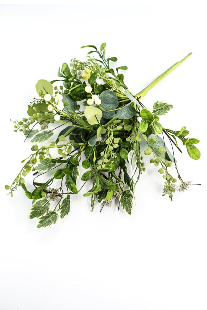 Mixed greenery and berries bush - Greenery Market63262BU22
