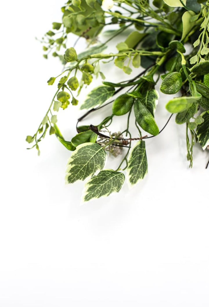 Mixed greenery and berries bush - Greenery Market63262BU22