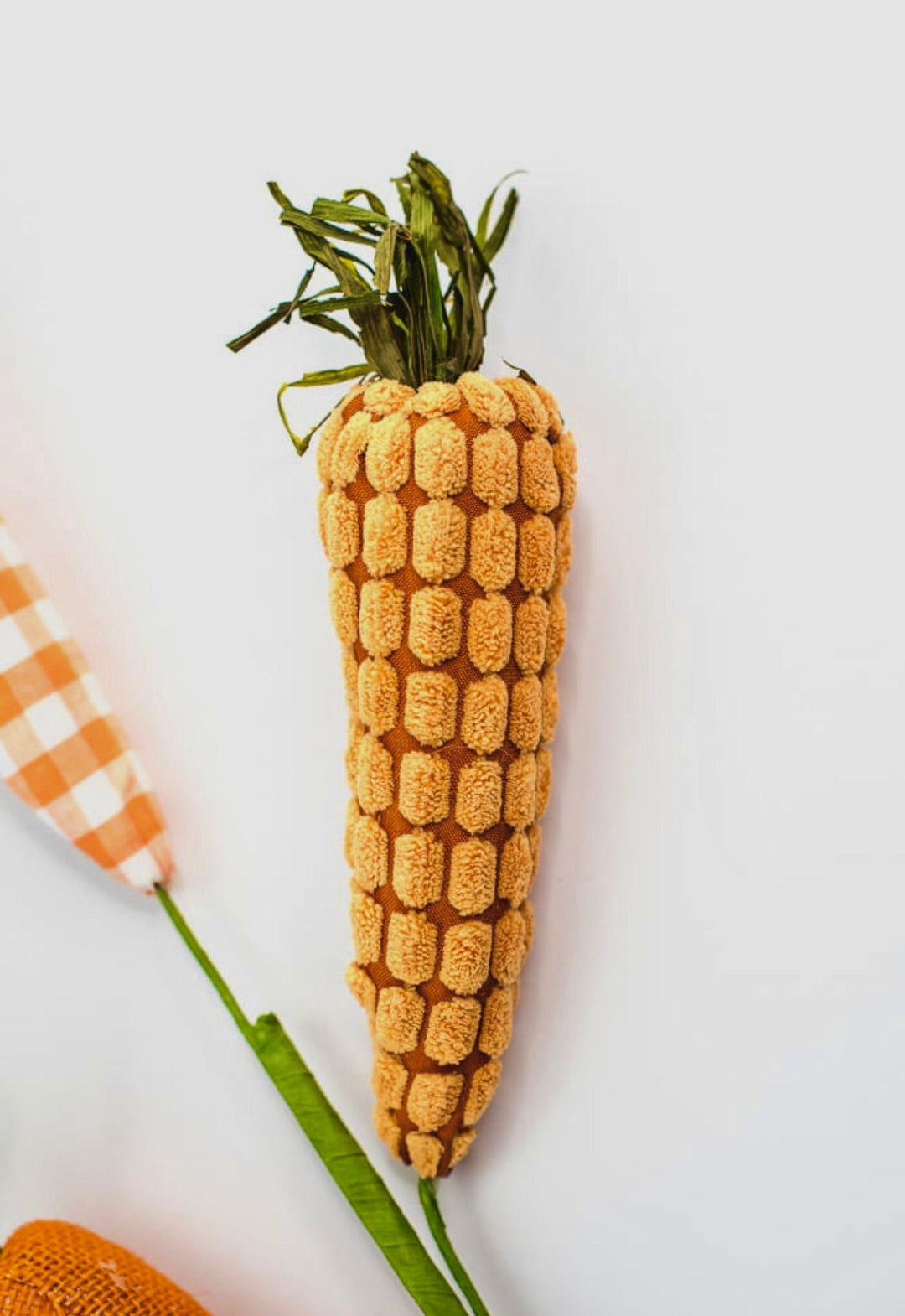 Mixed pattern carrot spray - Greenery MarketWreath attachments63277 - OR