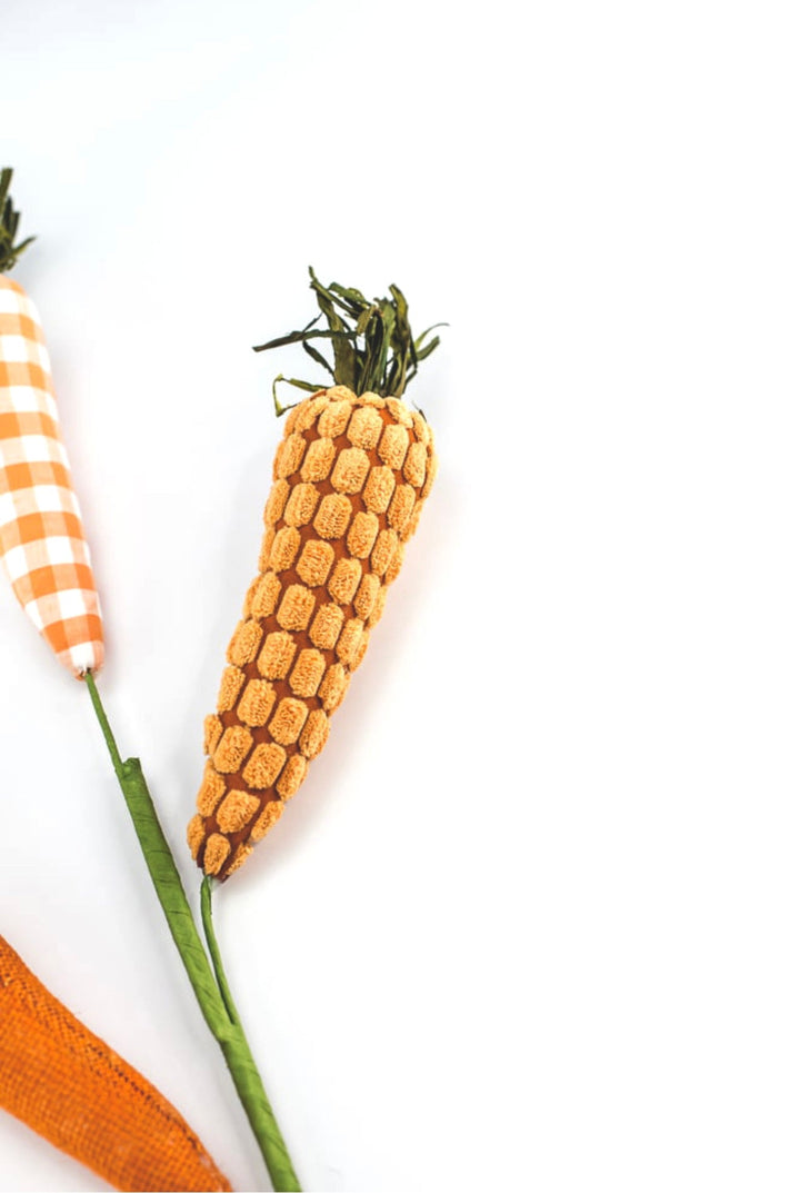 Mixed pattern carrot spray - Greenery MarketWreath attachments63277 - OR