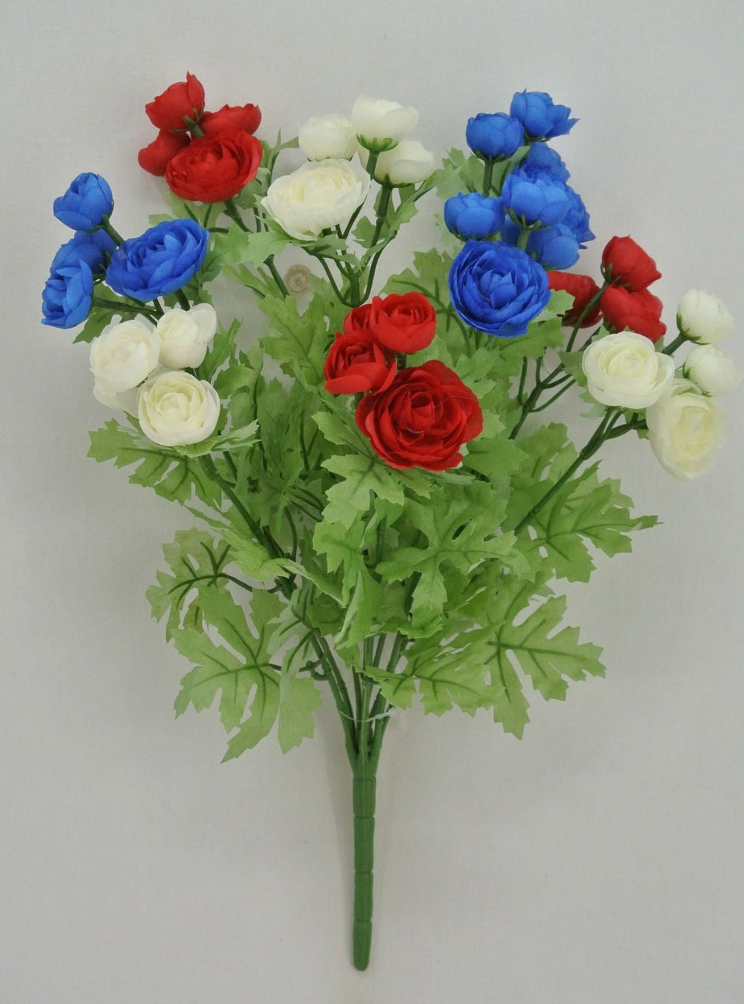 Patriotic mini ranunculus bush 16” - Greenery Market84055 - RDWTBL