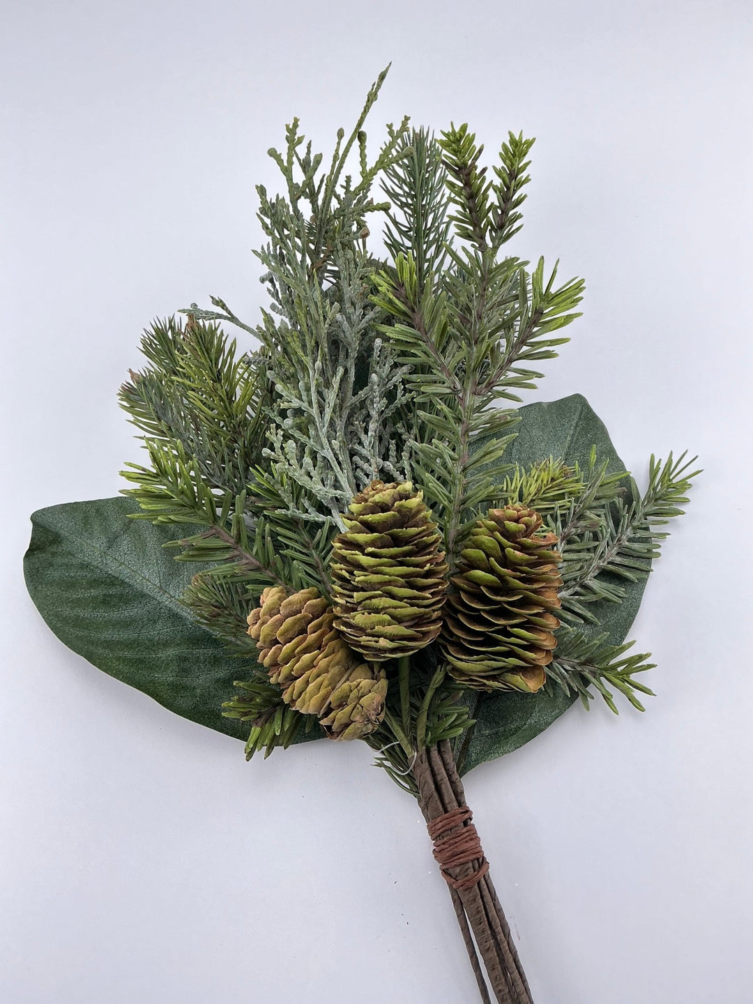 Pine, magnolia leaves, and cone bundle - Greenery MarketXH5021