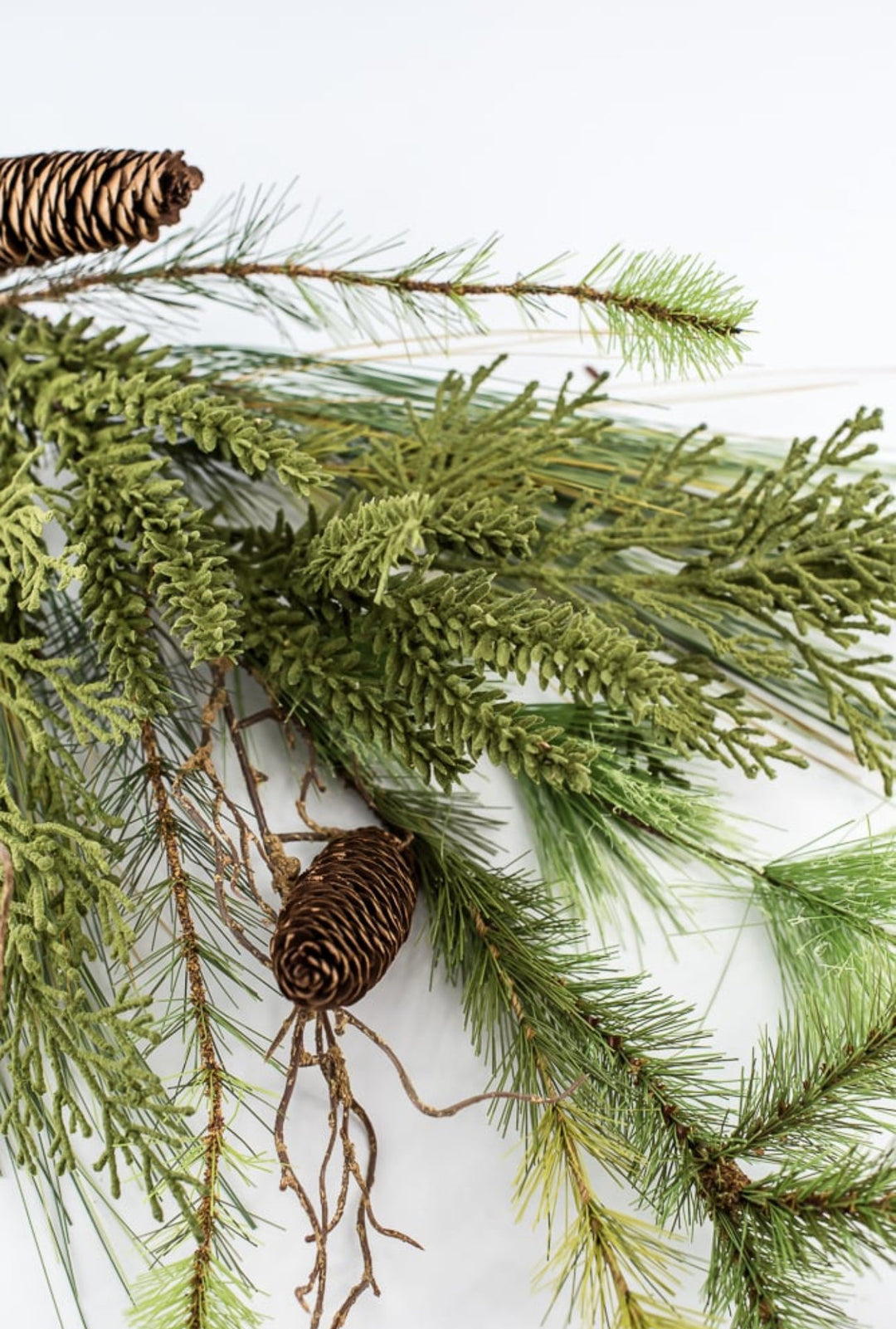 Pine spray with mossy cedar - Greenery MarketWinter and Christmas39904