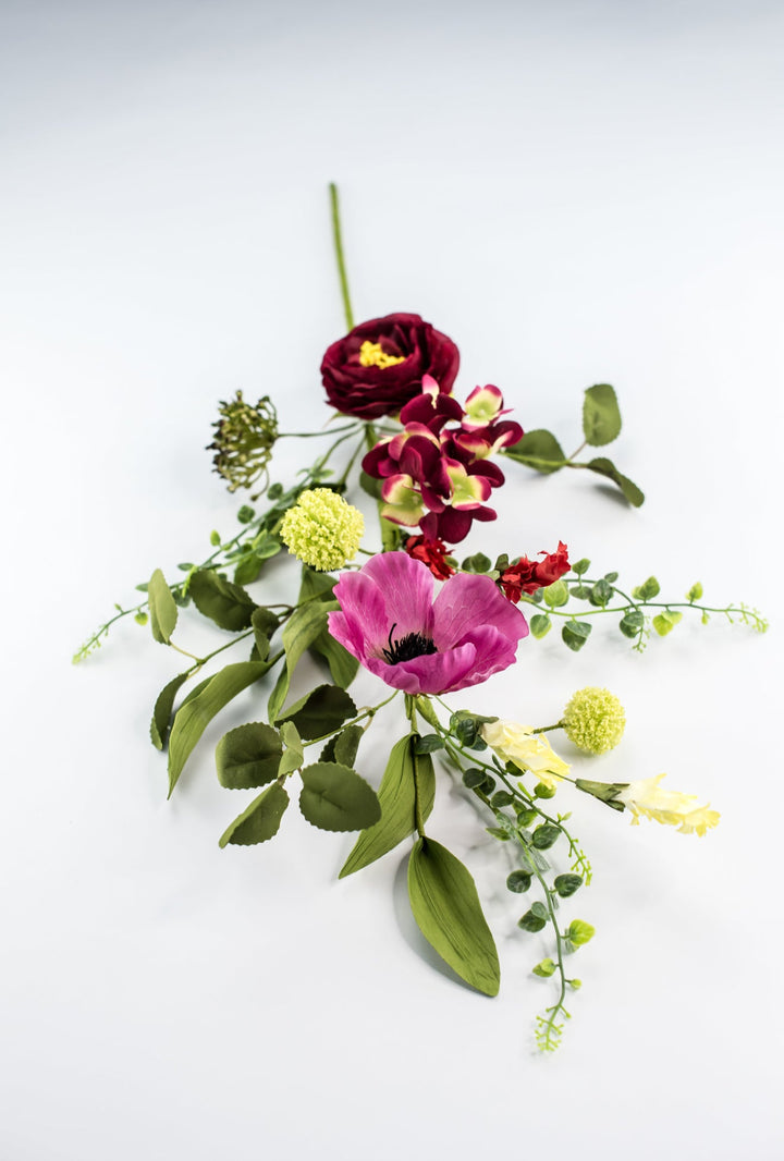 Poppy and hydrangea spray - Greenery Market65000