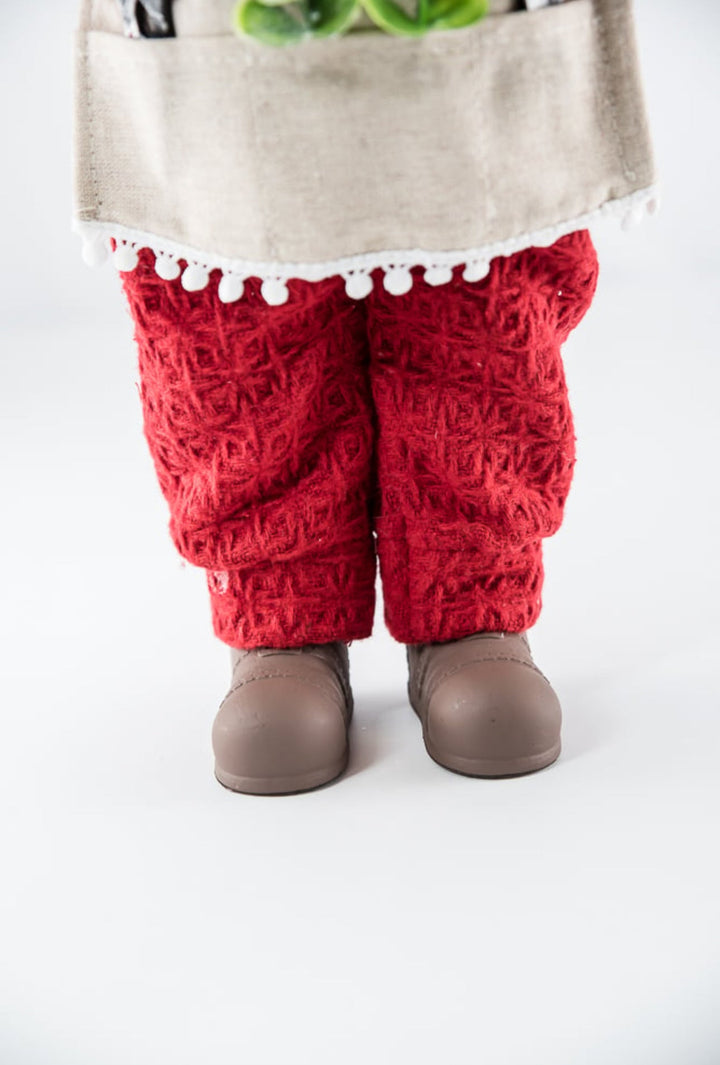 Raz Gingham gardening Santa Claus - Greenery MarketHome decor4415634