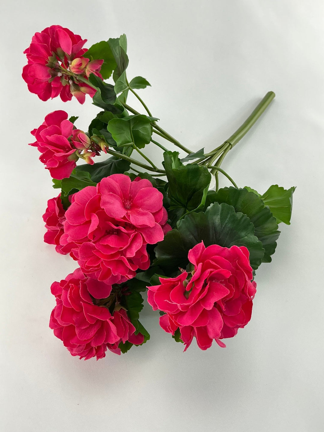 Real touch geranium bush, hot pink - Greenery MarketMTF24297 HTPK