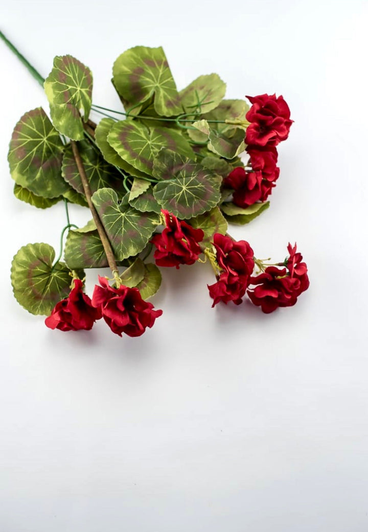 Red Geranium, Artificial geraniums - Greenery Marketartificial flowers25761