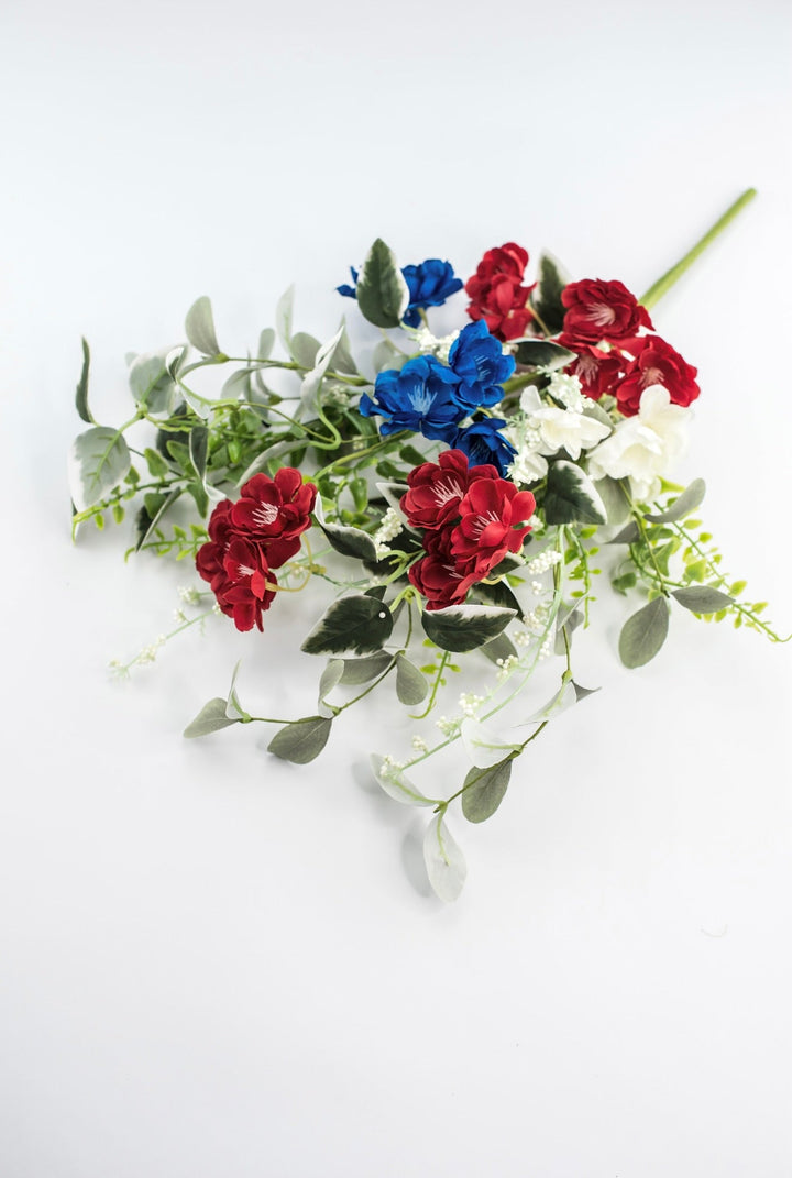 Red, white, and blue flower bush - Greenery Marketartificial flowers64041