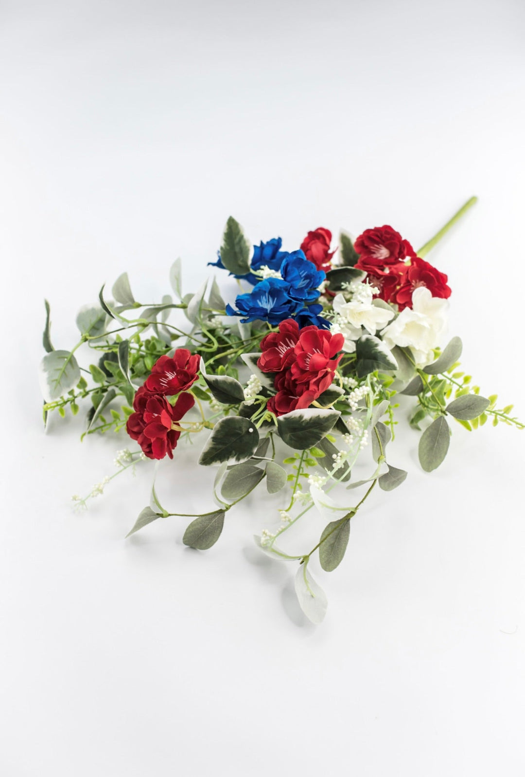 Red, white, and blue flower bush - Greenery Marketartificial flowers64041
