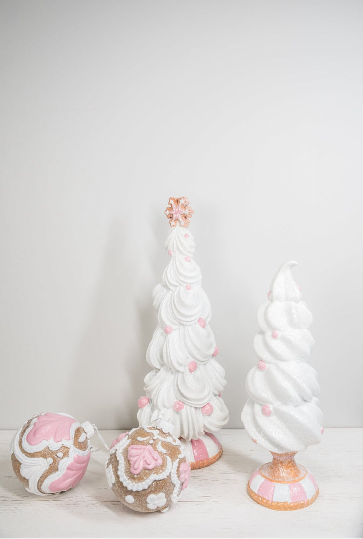 Resin frosted gingerbread ornaments - set of 2 - Greenery MarketHome decorMTX73336