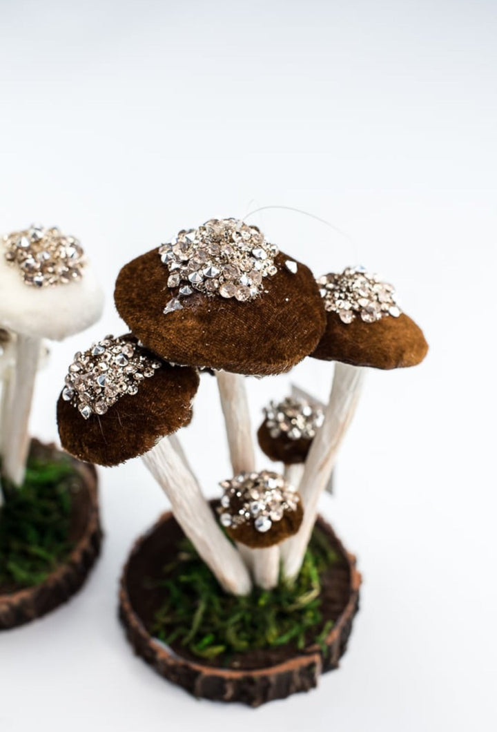 Set of 2 Mushroom ornaments 7” - Greenery Market232981 set of 2