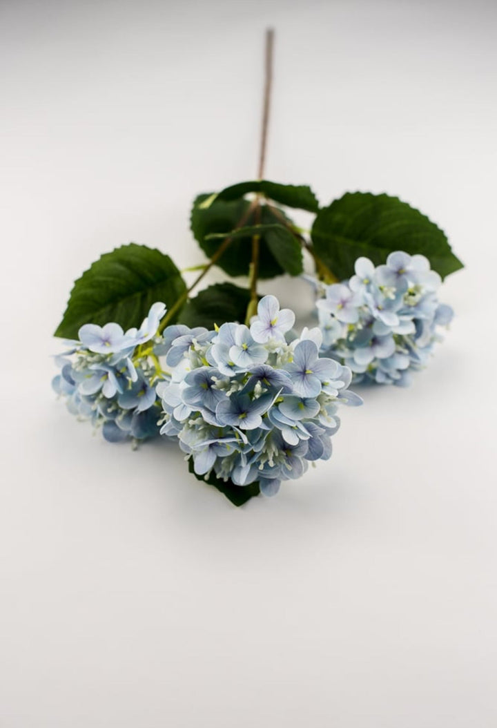 Snowball hydrangea spray - light blue - Greenery Market6222 - B