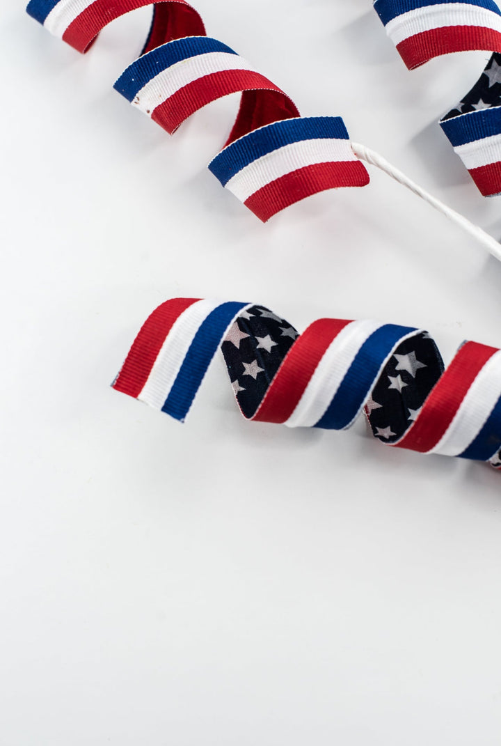 Stars Stripes Frizzy Curly Spray - Greenery Market74249RWB