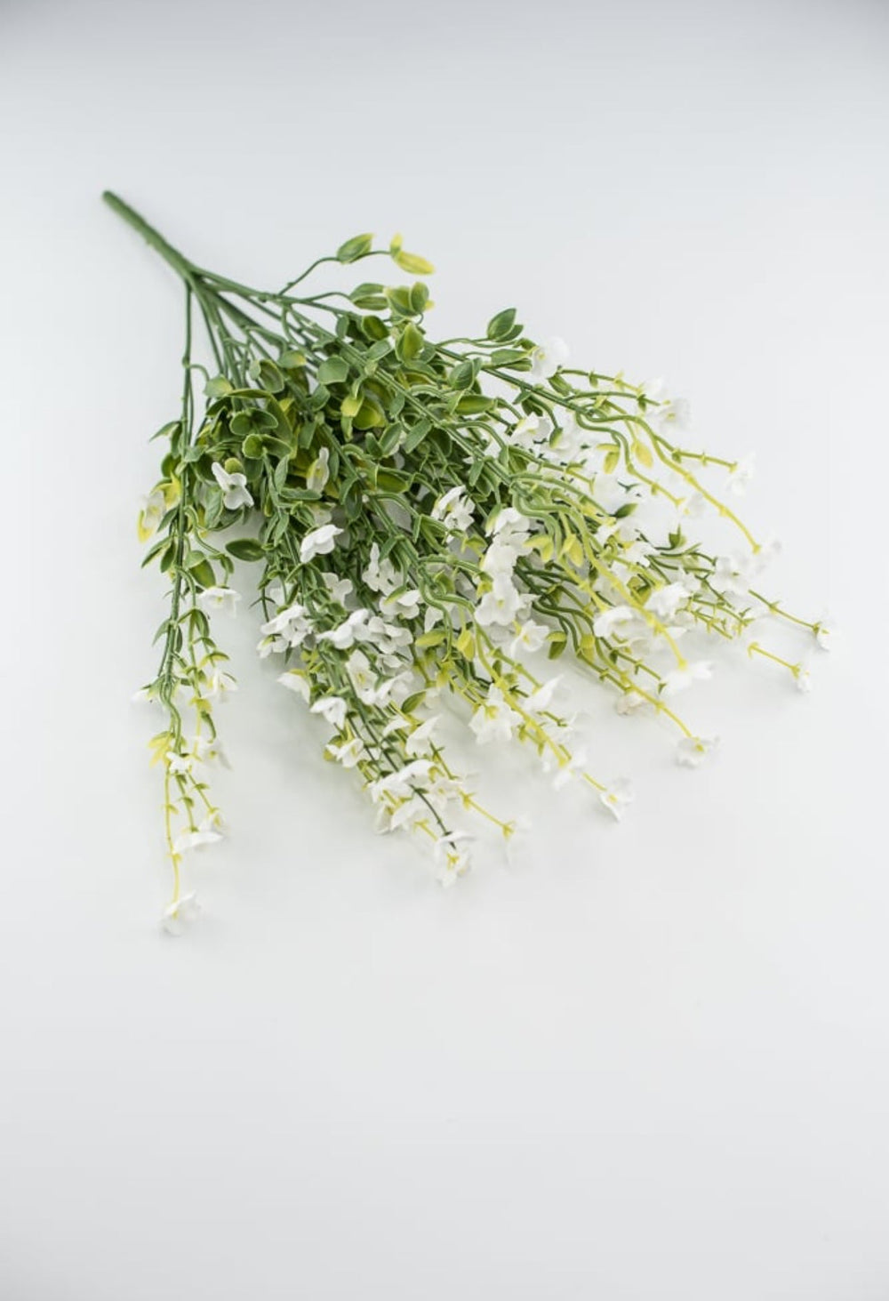 White filler flower and greenery bush - Greenery Marketartificial flowers83416 - WT
