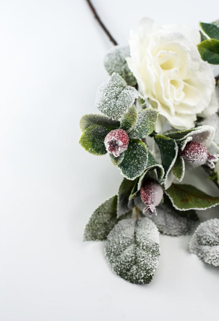 White rose and berry spray - Greenery Market83754 - WT