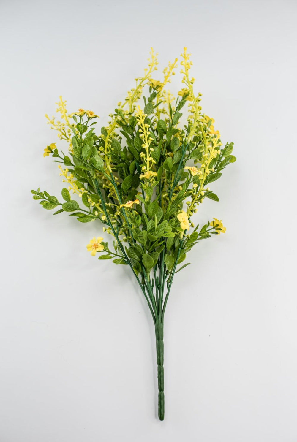 Yellow filler flower and berries bush - Greenery Market85001 - YEL