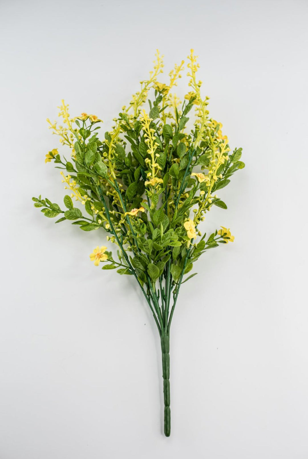 Yellow filler flower and berries bush - Greenery Market85001 - YEL