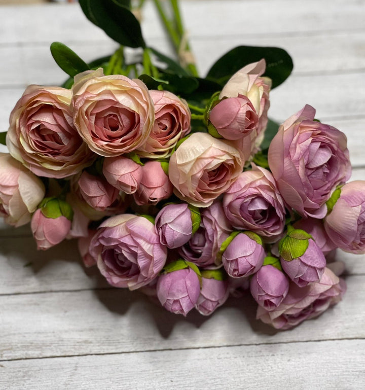 Antique Pink ranunculus bundle - Greenery Marketartificial flowers26033