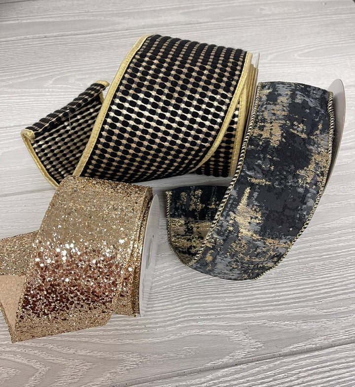 Black and champagne gold - Greenery Market179757