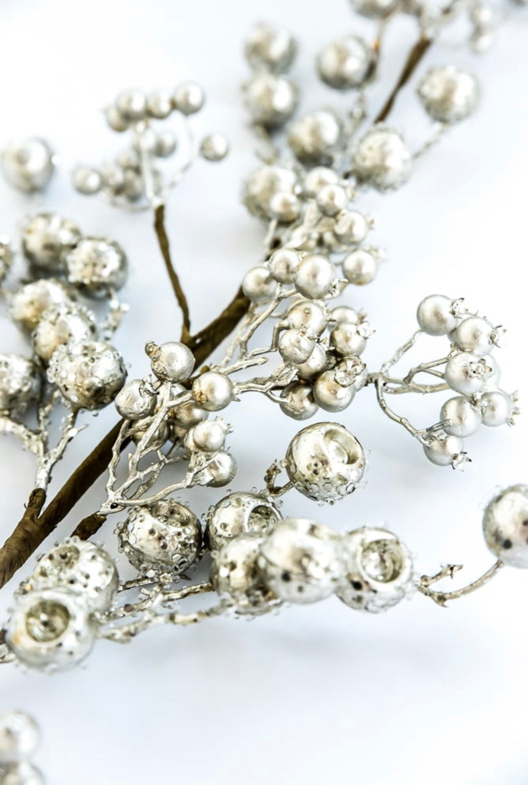 Metallic crater and currant spray - platinum - Greenery MarketXg896-PT
